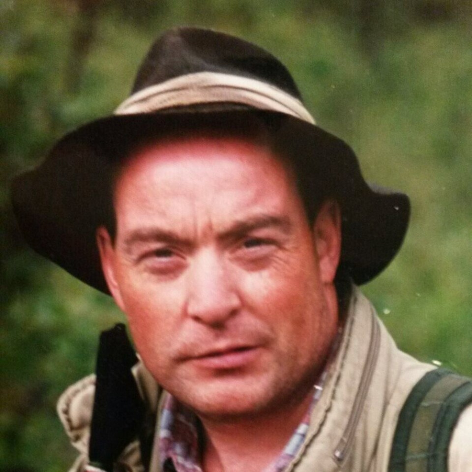 Lærer ved Skjervøy Ingolf Skallebø, mener det er viktig for elevene å lære seg gjenfangstsystemet. Foto: Privat/facebook.