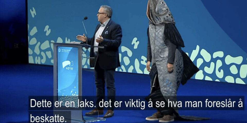 Tom Georg Indrevik, leder av Vestland Høgre, var en av mange som var svært tydelig mot grunnrenteskatt på scenen på Gardermoen fredag. Foto: Høyre.no