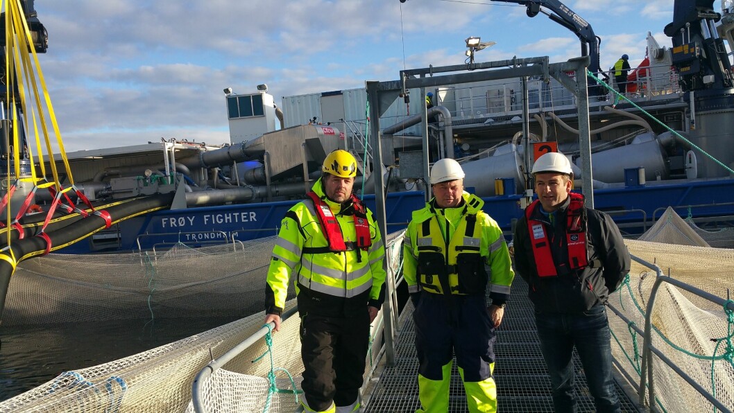 Anders Sæther (leder teknisk og kvalitet, MHRM), Robert Skarpnes (Operasjonskoordinator, MHRM), Terje Olsen (Produksjonssjef, MHRM). Foto: Marine Harvest.
