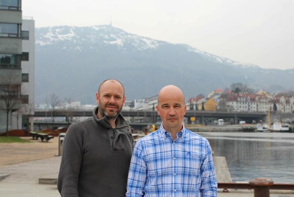 Gründerne Trond Marøy (43) og Espen Øvreeide (43) har stiftet Estro AS og leverer løsninger til havbruksnæringen. Foto: Estro AS.