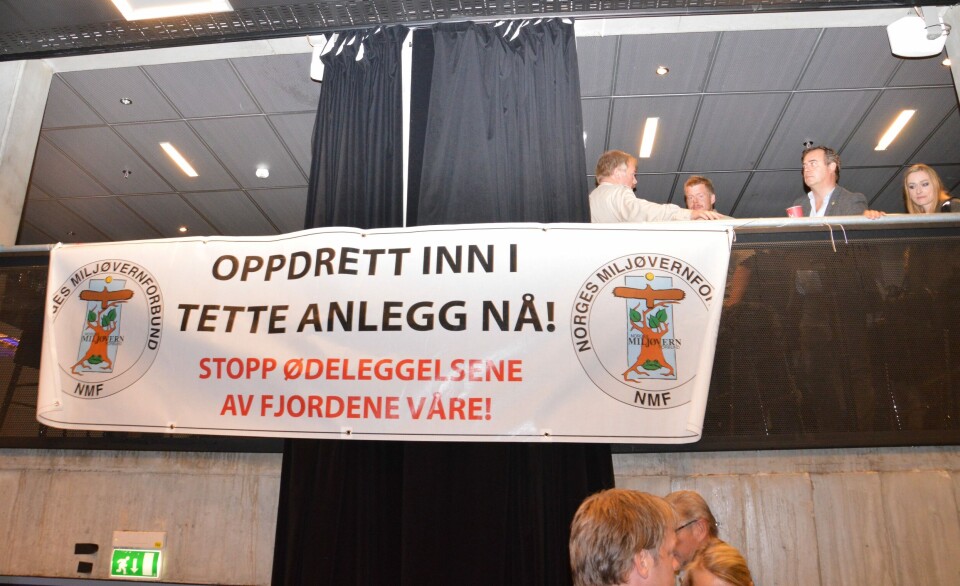 Miljøvernforbundet banner under innspillsmøte