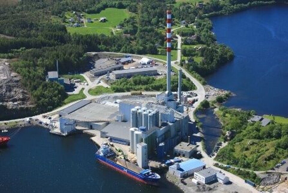 Forfabrikk, Averøy, Skretting, foring