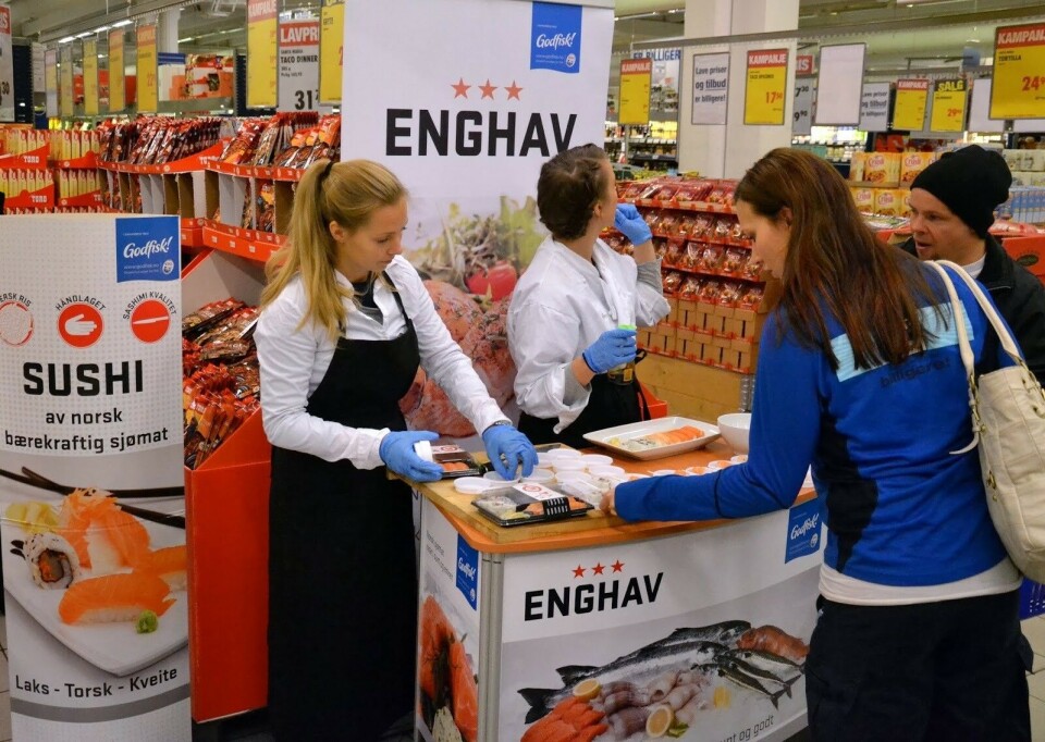 Enghav stand, utdeling av mat, smaksprøver, butikk