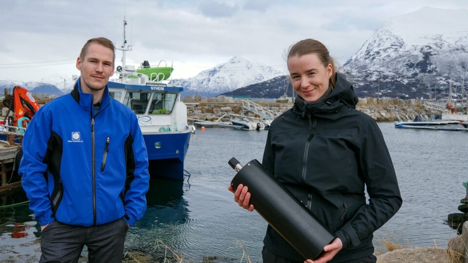 Kleiva fiskefarm har gått sammen med Salaks, Ballangen sjøfarm og Gratanglaks i prosjektet. På bildet: Daglig leder Marius Arvesen i Kleiva Fiskefarm og prosjektleder Ann-Kristin Fallmyr Jensen i Sea Eco. Foto: Sea Eco Kleiva fiskefarm har gått sammen med Salaks, Ballangen sjøfarm og Gratanglaks i prosjektet. På bildet: Daglig leder Marius Arvesen i Kleiva Fiskefarm og prosjektleder Ann-Kristin Fallmyr Jensen i Sea Eco. Foto: Sea Eco
