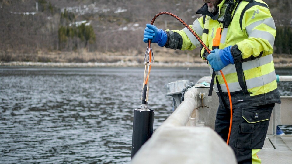 Dataene fra målingene går direkte opp i skyen fra fluorproben slik at oppdretterne enkelt kan gå inn via et eget dashboard å se målingene i sanntid. Foto: Sea Eco Dataene fra målingene går direkte opp i skyen fra fluorproben slik at oppdretterne enkelt kan gå inn via et eget dashboard å se målingene i sanntid. Foto: Sea Eco