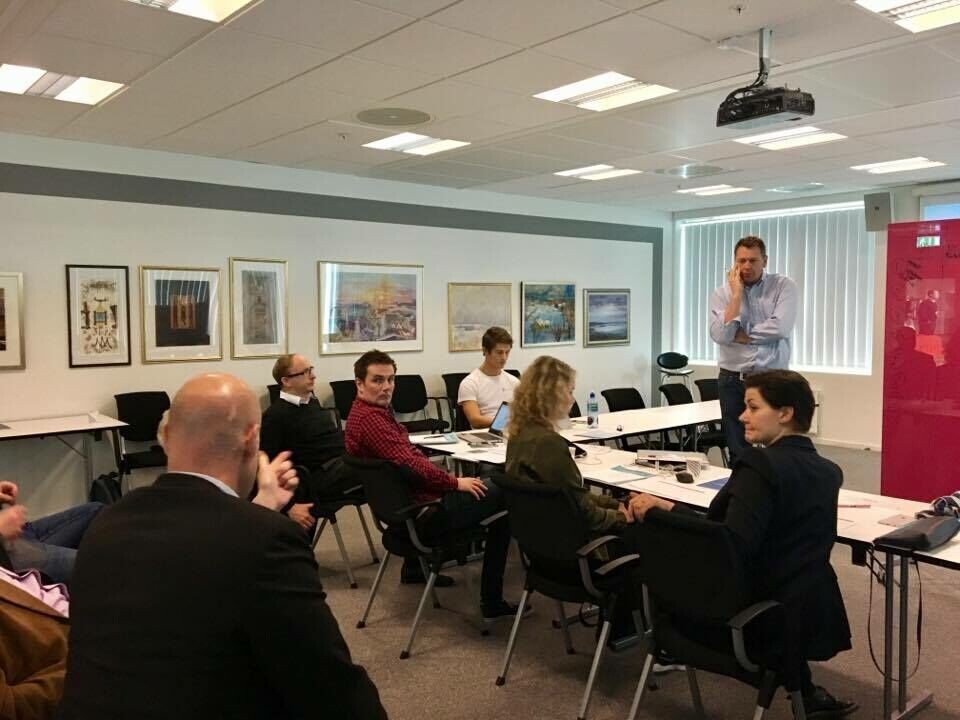Eivind Helland (Blue planet), Kjetil Berge (Skretting), Morten (X2 Labs), Inger Hanne Vikshåland (X2 Innovation Center), Christian Rangen (X2 Labs), Elisabeth (X2 Innovation Center). Foto: X2 Labs.
