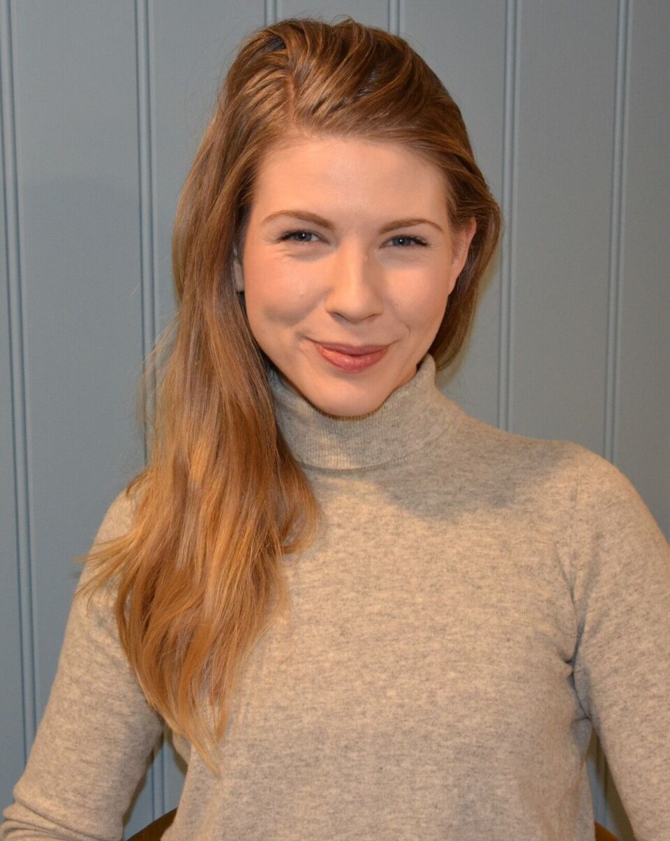 Ingeborg Johansen er sertifiseringskoordinator og trives hittil godt i den nye jobben. Klikk for større bilde. Foto: Ole Andreas Drønen/Kyst.no.