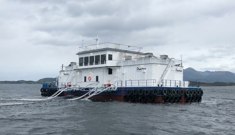 Marine Harvest har inngått kontrakt med Fluctus om flere fôrflåter. Det vedlagte bilde er av en av de tre flåtene de har levert til Marine Harvest i år. Foto: Fluctus.