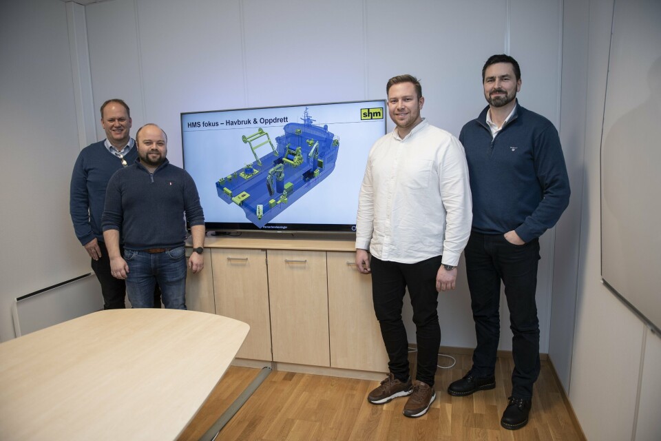 Sveinung Vestbø og Theodor Enerstvedt, Bømlo Skipsservice og Hans Erik Eidem og Yngve Bøe Myklebust, SHM Maritime. Foto: Bømlo Skipsservice