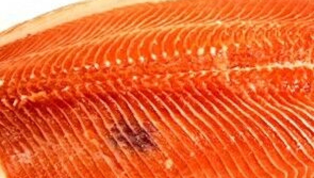 Tiltak mot mørke flekker i laksefilet