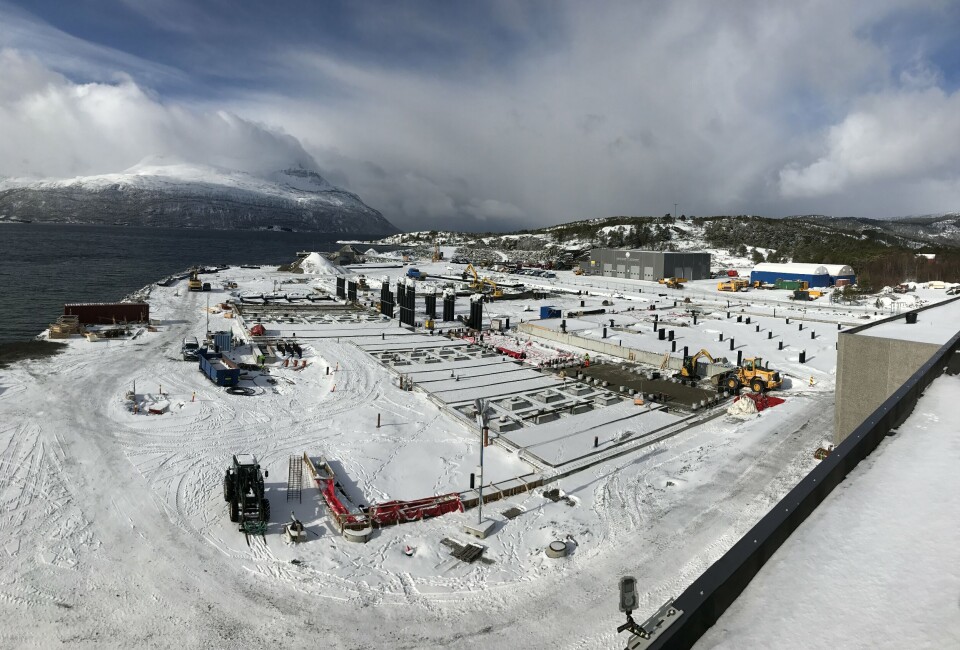 Byggearbeidet på smoltanlegget til Nordlaks sitt selskap Smolten AS startet i august i fjor og er i rute, ifølge daglig leder Eirik Welde. Foto: Smolten AS.