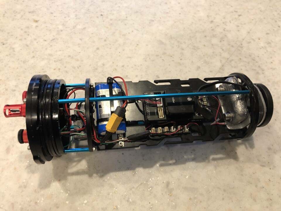 Sensorfisk logger telemetridata, slik som rotasjon, akselerasjon, hastighet temperatur osv. Klikk for større bilde. Foto: SINTEF.