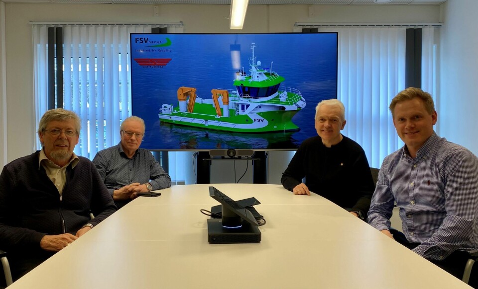 Fra venstre: Kåre Sletta (Daglig leder Sletta Verft), Lars Liabø (Styreformann Sletta Verft), Per Olav  Myrstad (Styreformann FSV Group) og Arild Aasmyr (CEO i FSV Group). Foto: Sletta Verft