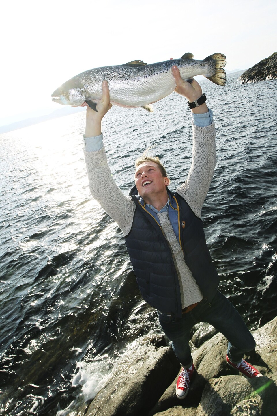 Simen Langeteig jobber i dag hos Lerøy Seafood Group, men ble uteksaminert ved Nord universitet med en Bachelor i havbruksdrift og ledelse våren 2016. Foto: Nord Universitet. Simen Langeteig jobber i dag hos Lerøy Seafood Group, men ble uteksaminert ved Nord universitet med en Bachelor i havbruksdrift og ledelse våren 2016. Foto: Nord Universitet.