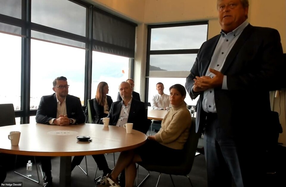 Harald Tom Nesvik holder innledning i forbindelse med pressekonferansen om samarbeidet. Skjermdump fra pressekonferansen. Harald Tom Nesvik holder innledning i forbindelse med pressekonferansen om samarbeidet. Skjermdump fra pressekonferansen.