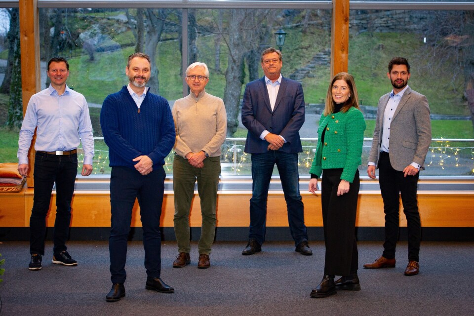 Representanter for medlemsbedriftene i GATH: Ove Gjelstenli i Patogen; Per Helge Devold i MMC First Process; Stig Johansen i Normex; Harald Tom Nesvik i Sølvtrans; Marte Aarseth i ATEA og Espen Rørvik fra Optimar. Foto GATH Representanter for medlemsbedriftene i GATH: Ove Gjelstenli i Patogen; Per Helge Devold i MMC First Process; Stig Johansen i Normex; Harald Tom Nesvik i Sølvtrans; Marte Aarseth i ATEA og Espen Rørvik fra Optimar. Foto GATH