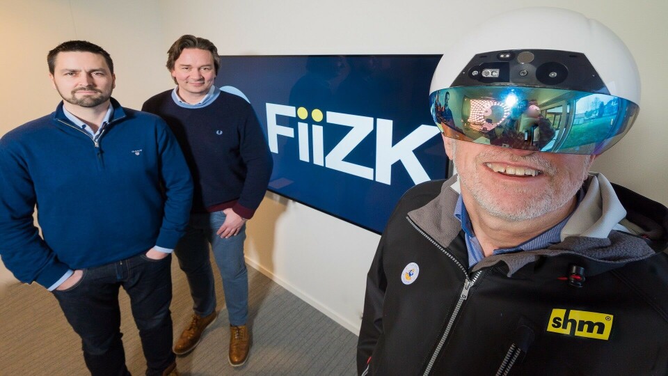 Fra venstre daglig leder SHM Solutions Yngve Bøe Myklebust, daglig leder Arne Lie Gundersen, SHM Maritime og Innovasjonsleder i SHM Solutions, Arild Hoksnes. Foto: Heine Schjølberg.
