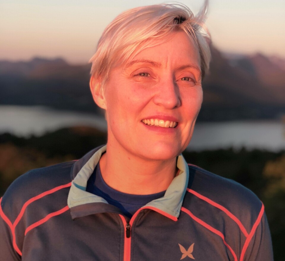Irja Sunde Roiha (41) gleder seg over de spennende utfordringene i sin nye jobb. Foto: Pharmaq Analytiq.