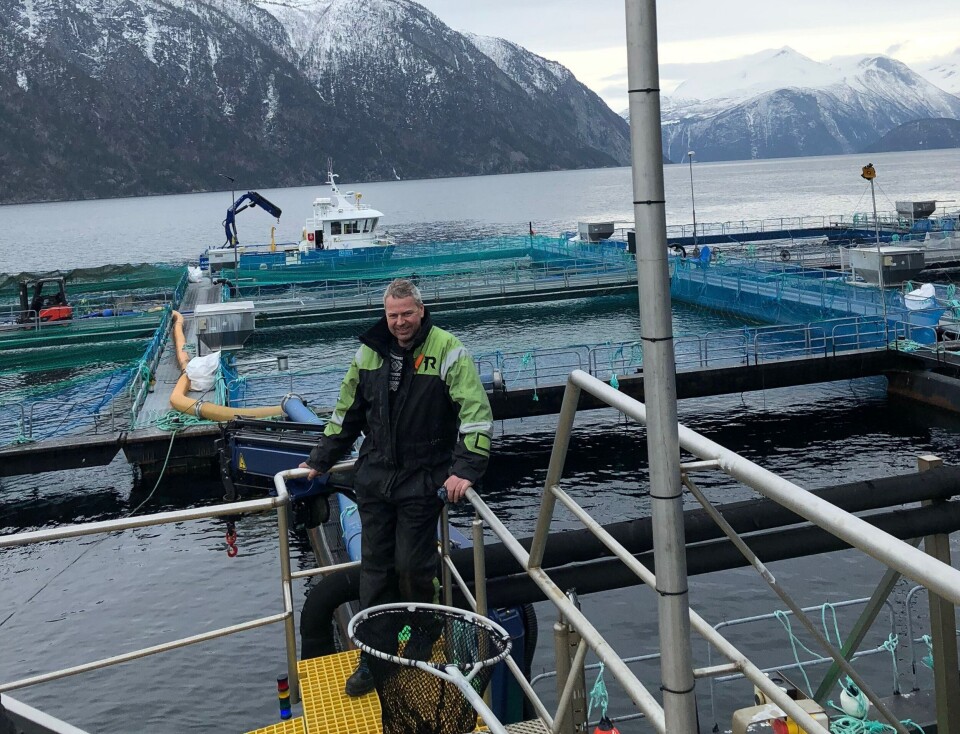Kenneth Myklebust fra Hofseth Aqua har utviklet en merdløsning for å redusere lusekostnader. Foto: Privat.