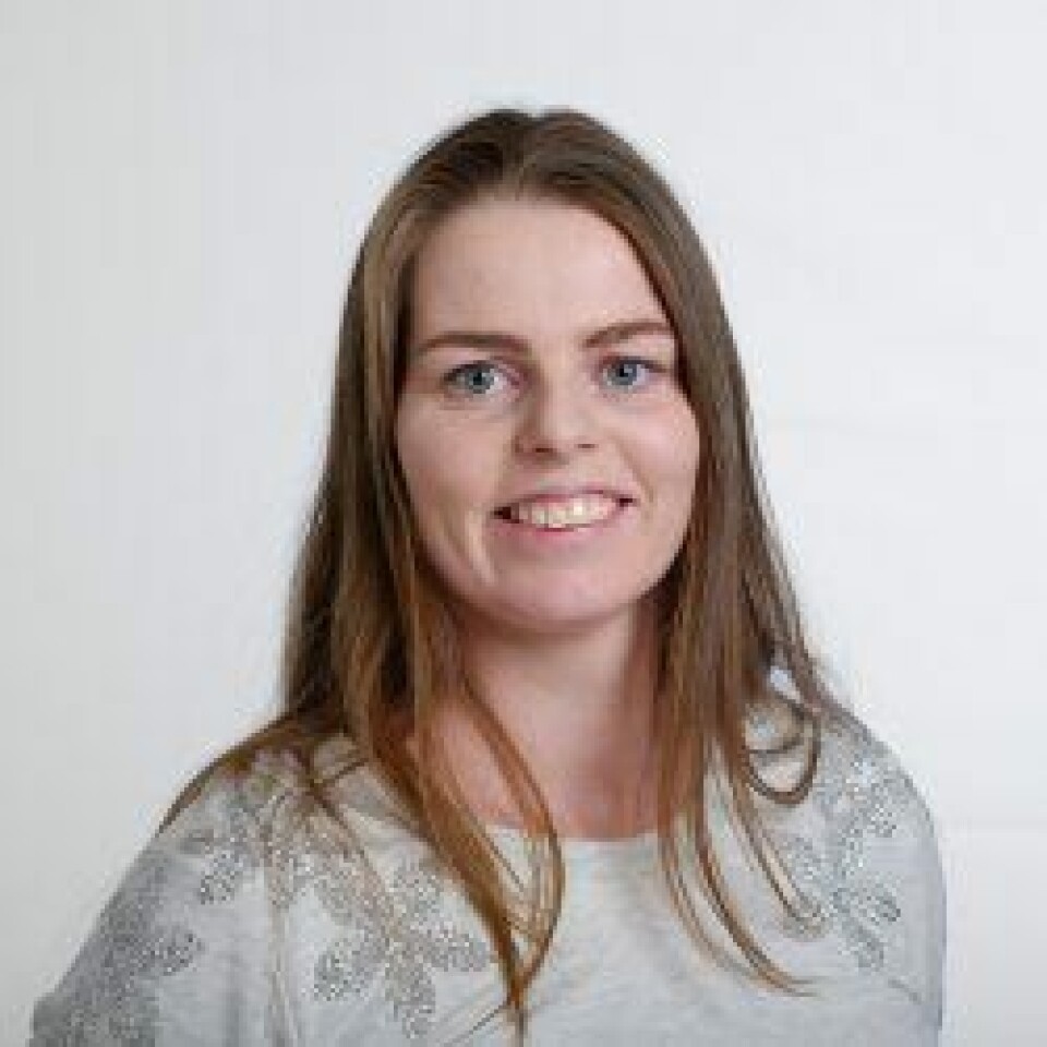 Britt Bang Jensen, er seniorforsker ved Epidemiologi-avdelingen til Veterinærinstituttet, og skal lede prosjektet som skal utvikle verktøy for å overvåke dødelighet og for å kunne varsle om det er økt eller stor dødelighet i et anlegg eller i flere anlegg i et område. Foto: Veterinærinstituttet.