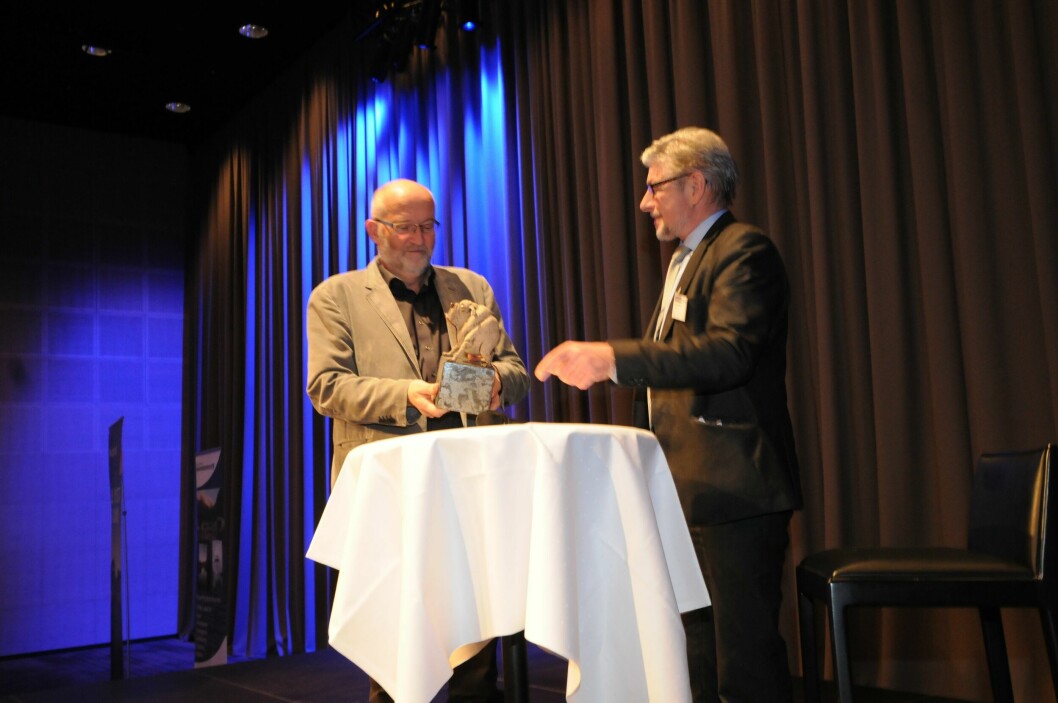 Sveinung Sandvik fekk AqKva prisen for 2018. Foto: Kyst.no.