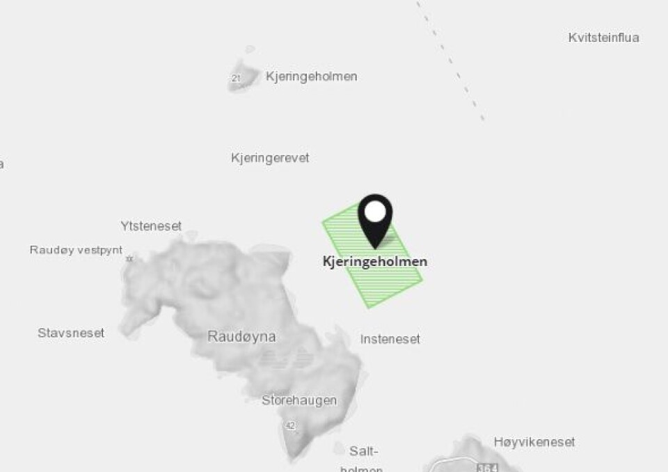 Kjeringeholmen lokaliteten til Firda Seafood ligger i Aksvoll kommune. Fotoillustrasjon: Barentswatch.