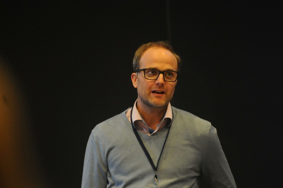 - Det er for eksempel ikke sikkert alle legemidlene man bruker nå ville vært godkjent om man hadde søkt i dag, sier doktorgradstudent Stian Mørch Aaen under Havbrukskonferansen i Bodø. Foto: Pål Mugaas Jensen