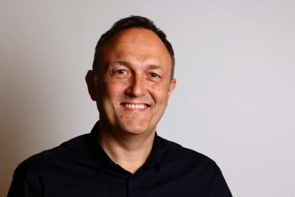 Ordfører Jarle Skeidsvoll ønsker å tilby areal til lukkede anlegg i Osterfjorden. Foto: Osterøy kommune.