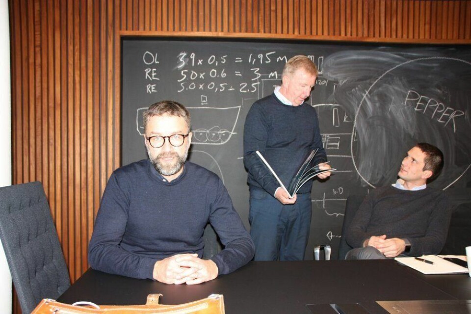 Salt ship Design har 20 skip i ordreboken. Fra venstre Johannes Erdøy, Arne Stenersen og Øyvind Tveit Vestbøstad. Foto: Sigbjørn Larsen/Skipsrevyen.no.