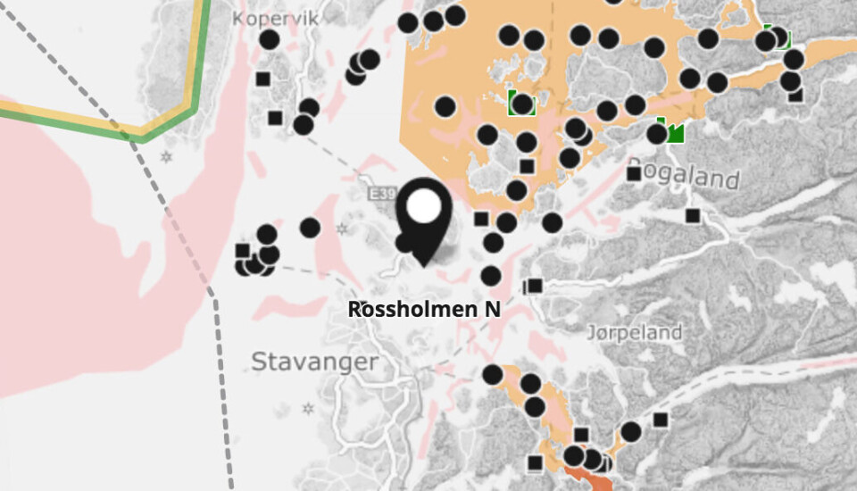 Det er mistanke om ILA på lokalitet Rossholmen N i Stavanger kommune. Skjermdump fra Barentswatch.