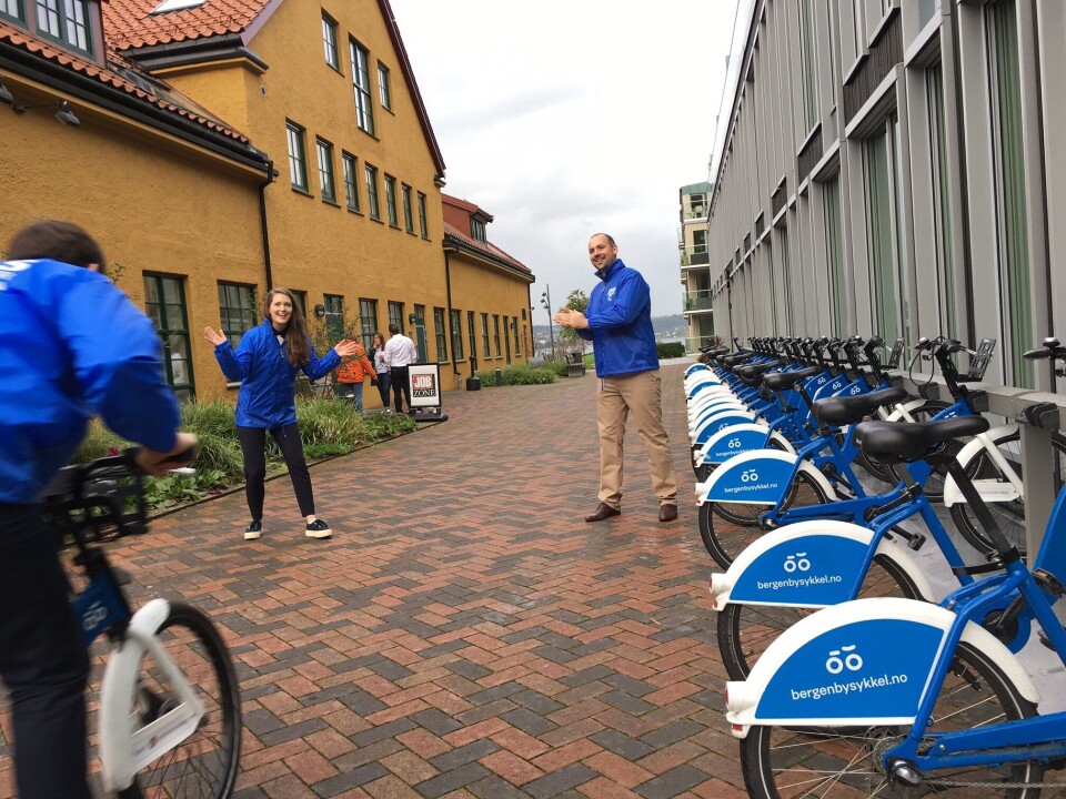 YoungFish lader opp til sykkel-VM og ser frem til mye trøkk og liv fra havbruksnæringen i laksebakken. De oppfordrer alle i næringen til å stille og lage liv. Foto: YoungFish.