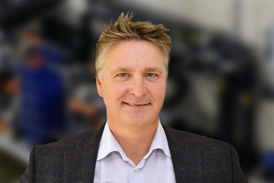 Marius Hægh, salgsdirektør/CTO i Billund Aquaculture Norge forteller at det er stor interesse i det norske markedet for selskapets produkter. Foto: Elvevoll Setterfisk AS.