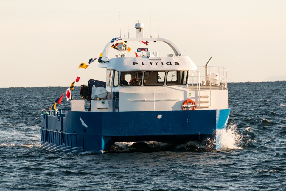 ELfrida er verdens første elektrisk arbeidsbåt. Båten skal operere for Salmar Farming. Foto: ENOVA.