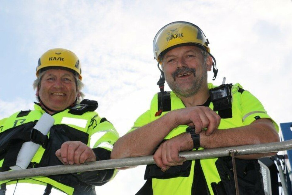 Amund Litlabø (tv) er fiskehelsesjef og Roy Strøm er leder for avlusings-metodikken i Aqua Pharma. Foto: Aquatiq Amund Litlabø (tv) er fiskehelsesjef og Roy Strøm er leder for avlusings-metodikken i Aqua Pharma. Foto: Aquatiq