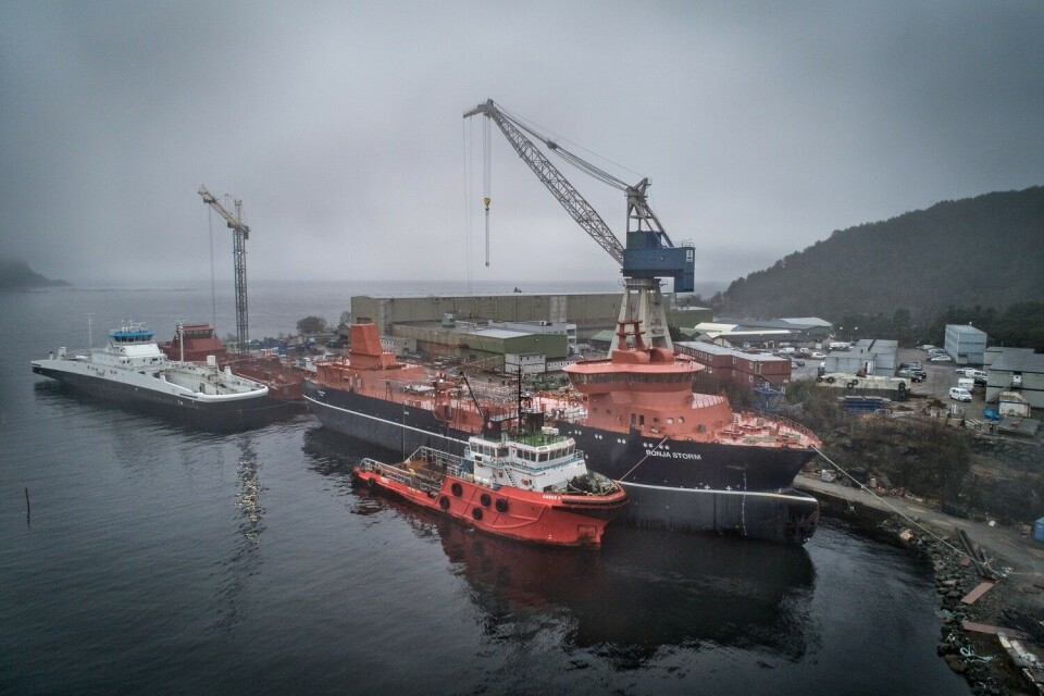 Nybygg 135, Ronja Storm ligger nå ved kai på verftet i Leirvik i Sogn. Foto: David Zadig. Nybygg 135, Ronja Storm ligger nå ved kai på verftet i Leirvik i Sogn. Foto: David Zadig.