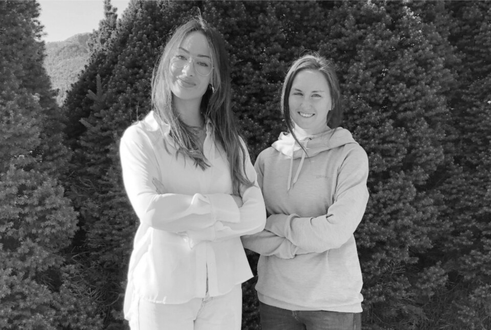 Gina Almås Gundersen og Helena Maria Gunnulfsen er nyansatte i Veso Vikan. Foto: Veso Vikan..