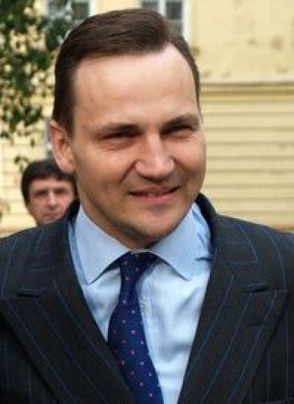 Radoslaw Sikorski ser ikke bort ifra at norsk laks kan bli boikottet. Foto: Wikipedia
