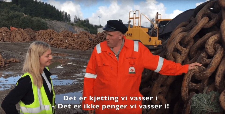 Skjermdump fra video av kjettingdumping hos Kemneren. Foto: Sotra Anchor and Chain