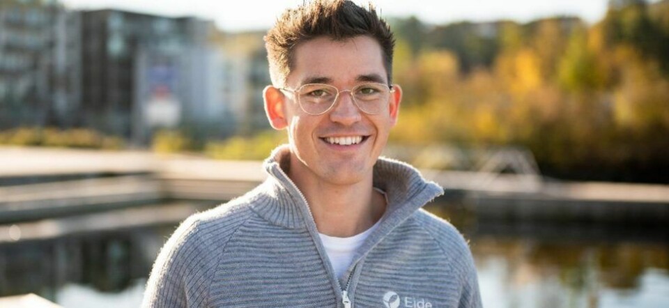 Rosendølingen Sebastian Lamberg Torjusen (26) er tilsett som leiar av visningssenteret Salmon Eye. Pressefoto: Sebastian Lamberg Torjusen. Rosendølingen Sebastian Lamberg Torjusen (26) er tilsett som leiar av visningssenteret Salmon Eye. Pressefoto: Sebastian Lamberg Torjusen.