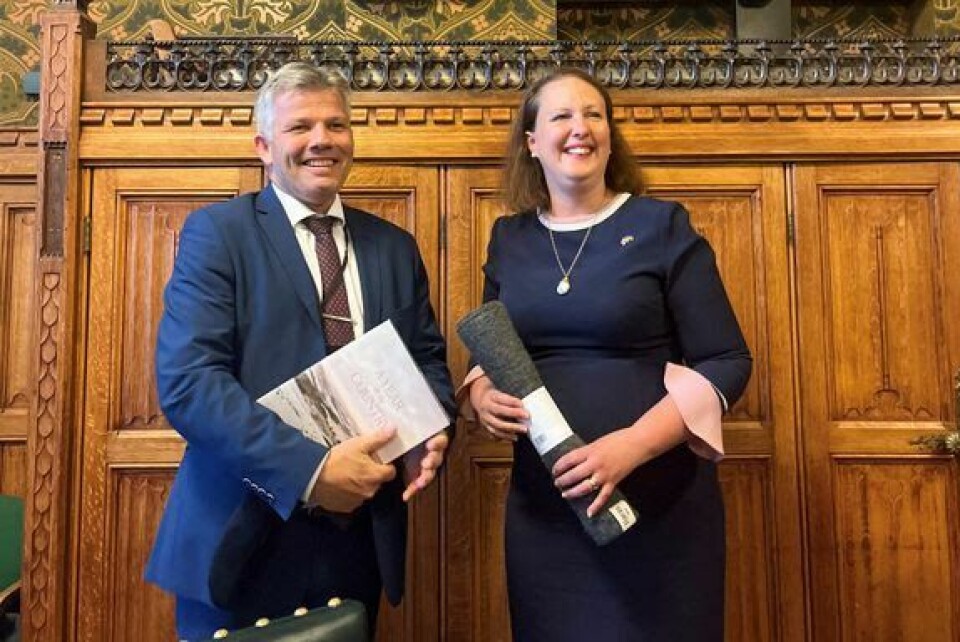 Fiskeri- og havminister Bjørnar Skjæran møtte sin britiske kollega i underhuset til det britiske parlamentet. Foto: Emil Bremnes/NFD Fiskeri- og havminister Bjørnar Skjæran møtte sin britiske kollega i underhuset til det britiske parlamentet. Foto: Emil Bremnes/NFD